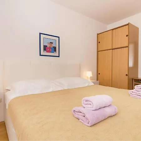 Amazing In With View Apartment Pirovac