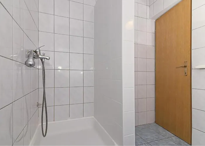 Amazing In With View Pirovac